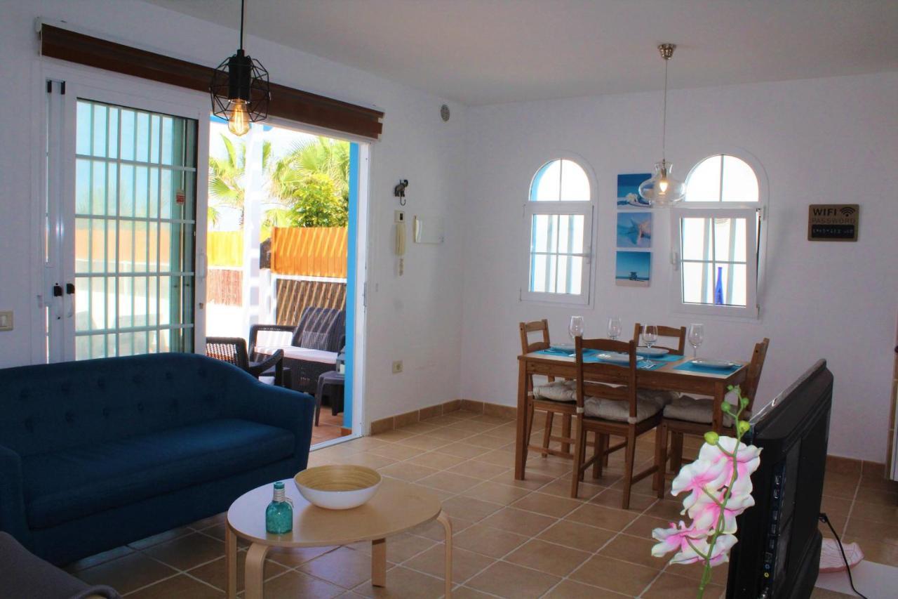 Villa Delhi By Privilege Bay La Oliva Esterno foto